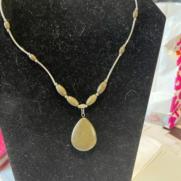 Jewelry - Picture 11 of 16